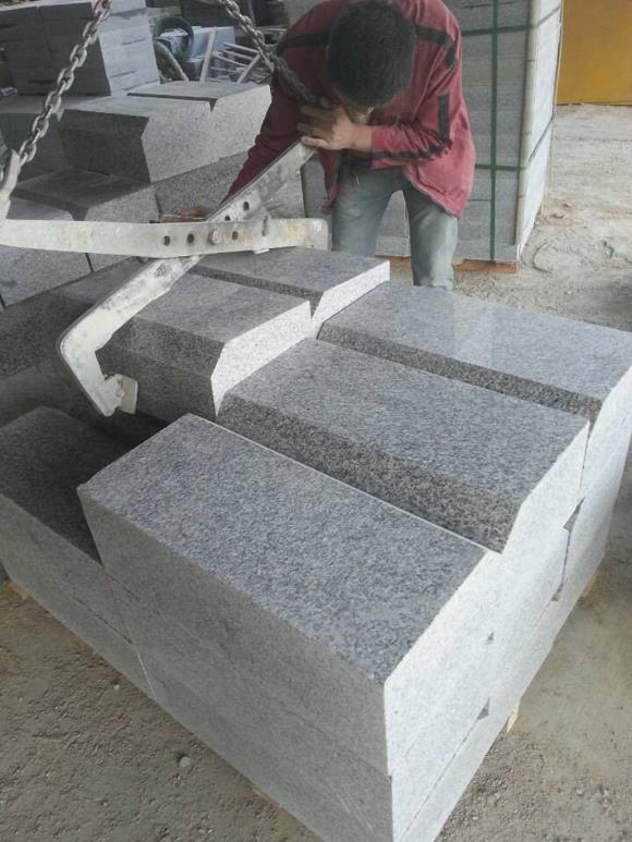 Gorący i najtańszy Granit Kerbstone